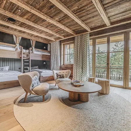 Cassa Nicola Mit Herrlicher Aussicht